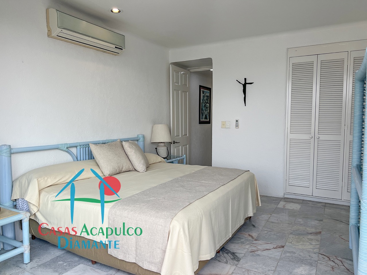 Brisas Diamante T5 168 - Recámara uno 4